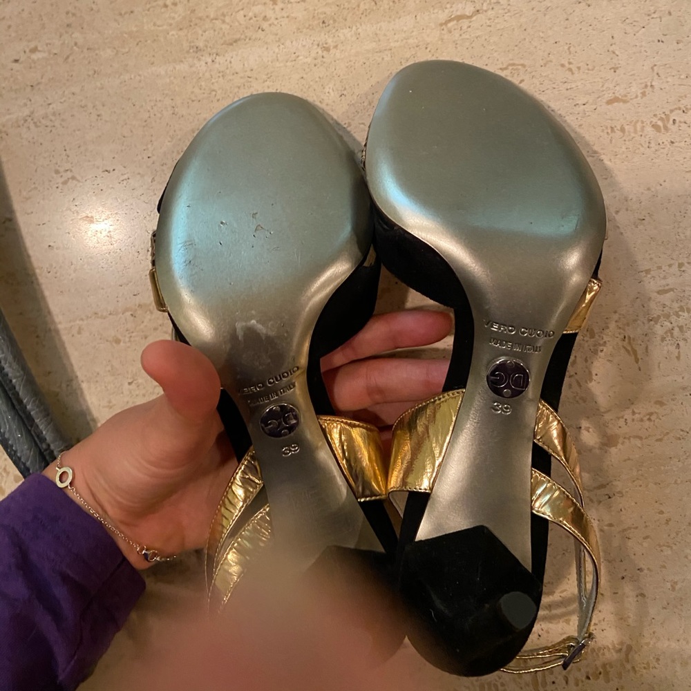 Dolce& Gabanna Sandals - Picture 4 of 5